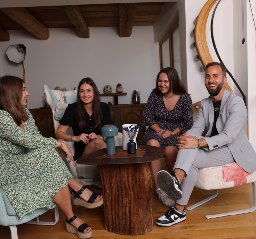 Lorem Ipsum Dolor Est Bis